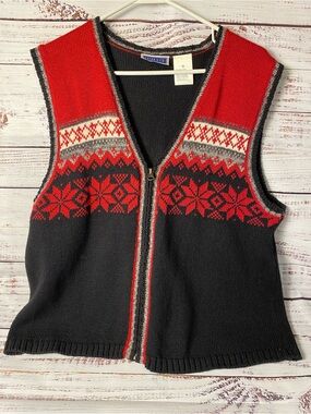 Erika & Co. Black and Red Fair Isle Zip Vest Sz-XL
